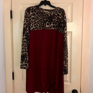 Midi long sleeve dress with knot accent on hem